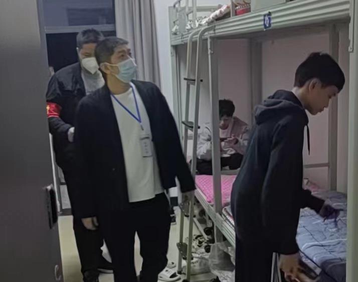 1665969598131507.jpg 1665969598131507.jpg