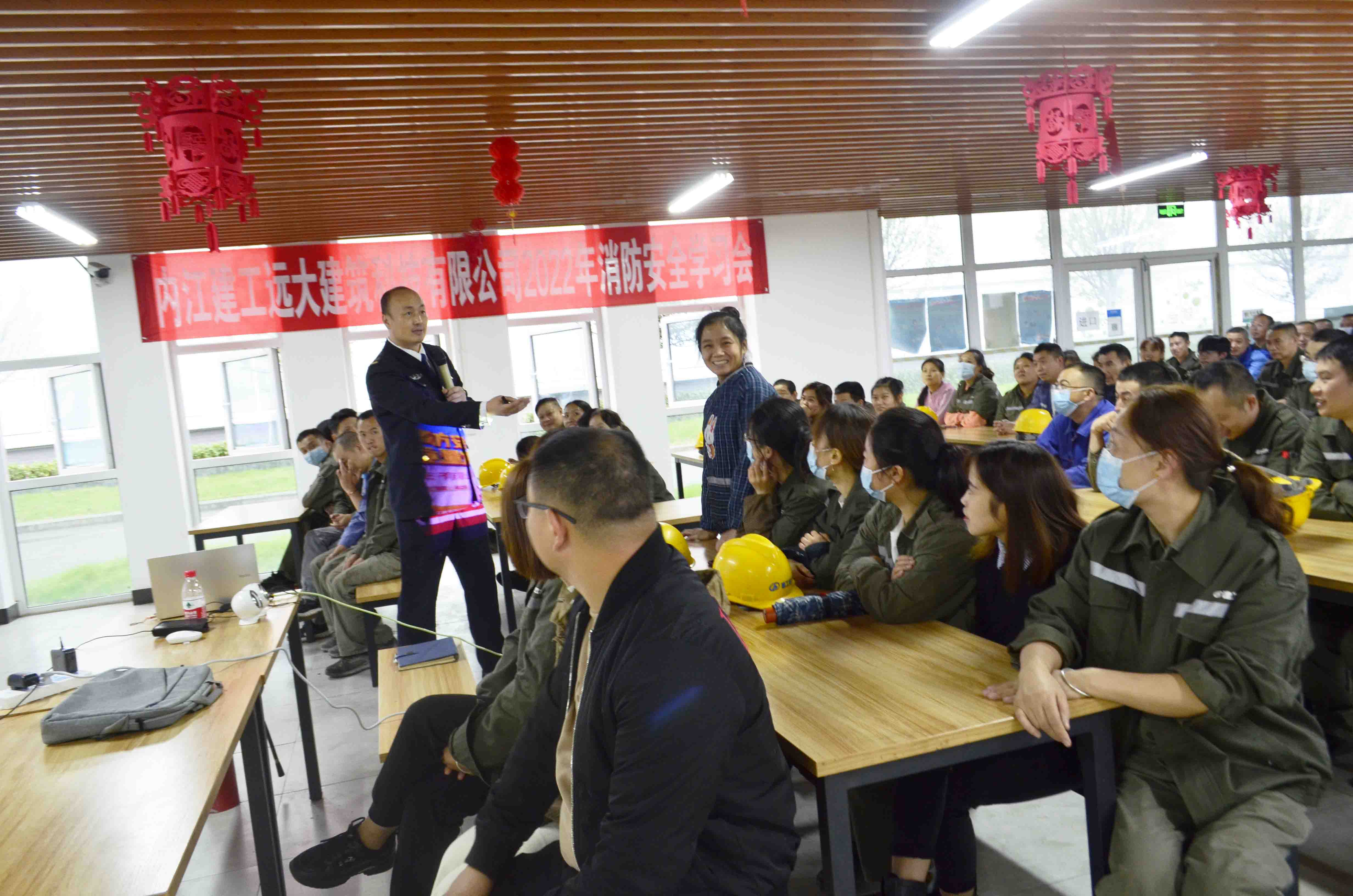 1667893392462405.jpg 1667893392462405.jpg