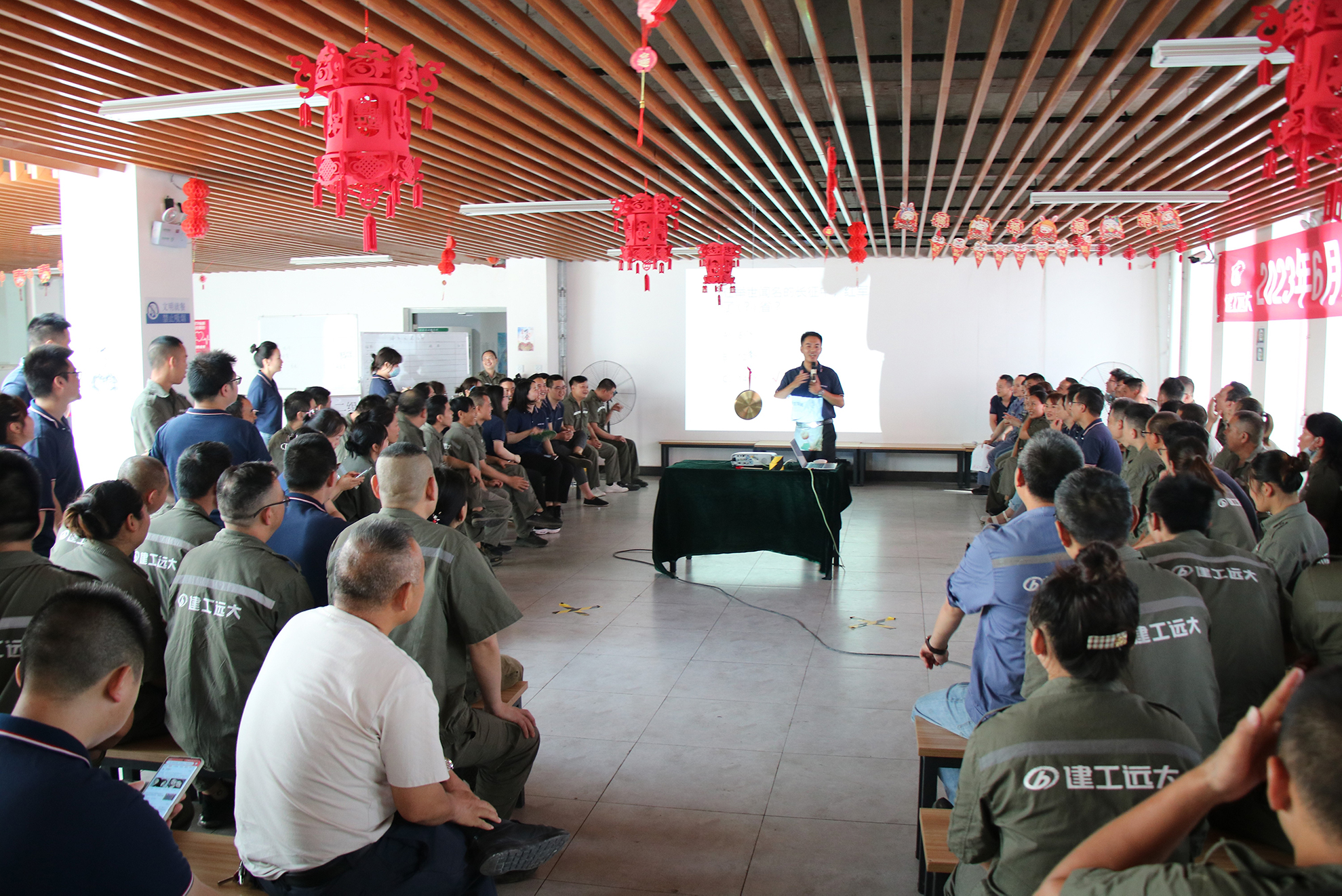 1688358447551284.jpg 1688358447551284.jpg