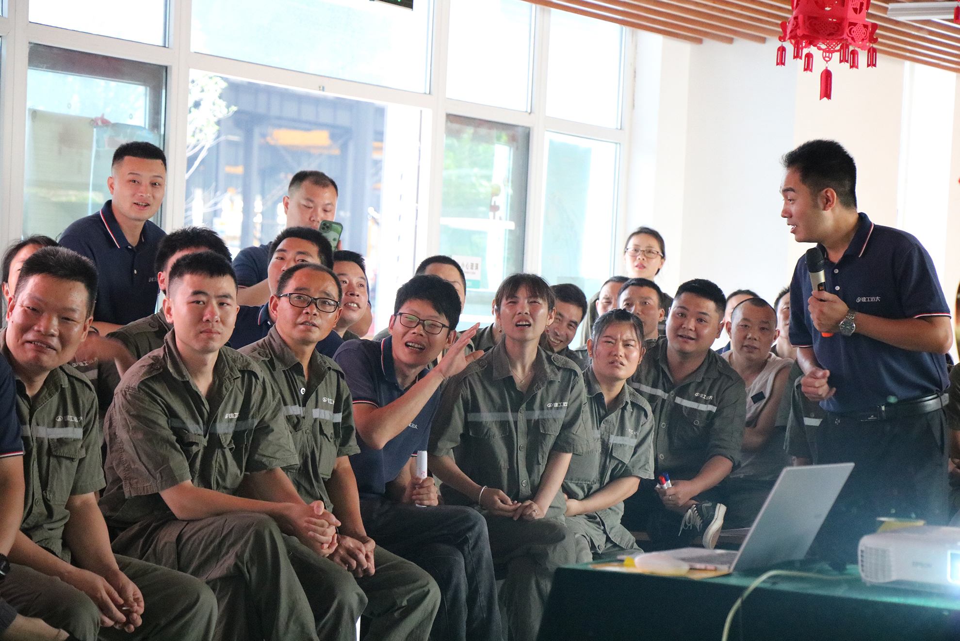 1688358823546486.jpg 1688358823546486.jpg