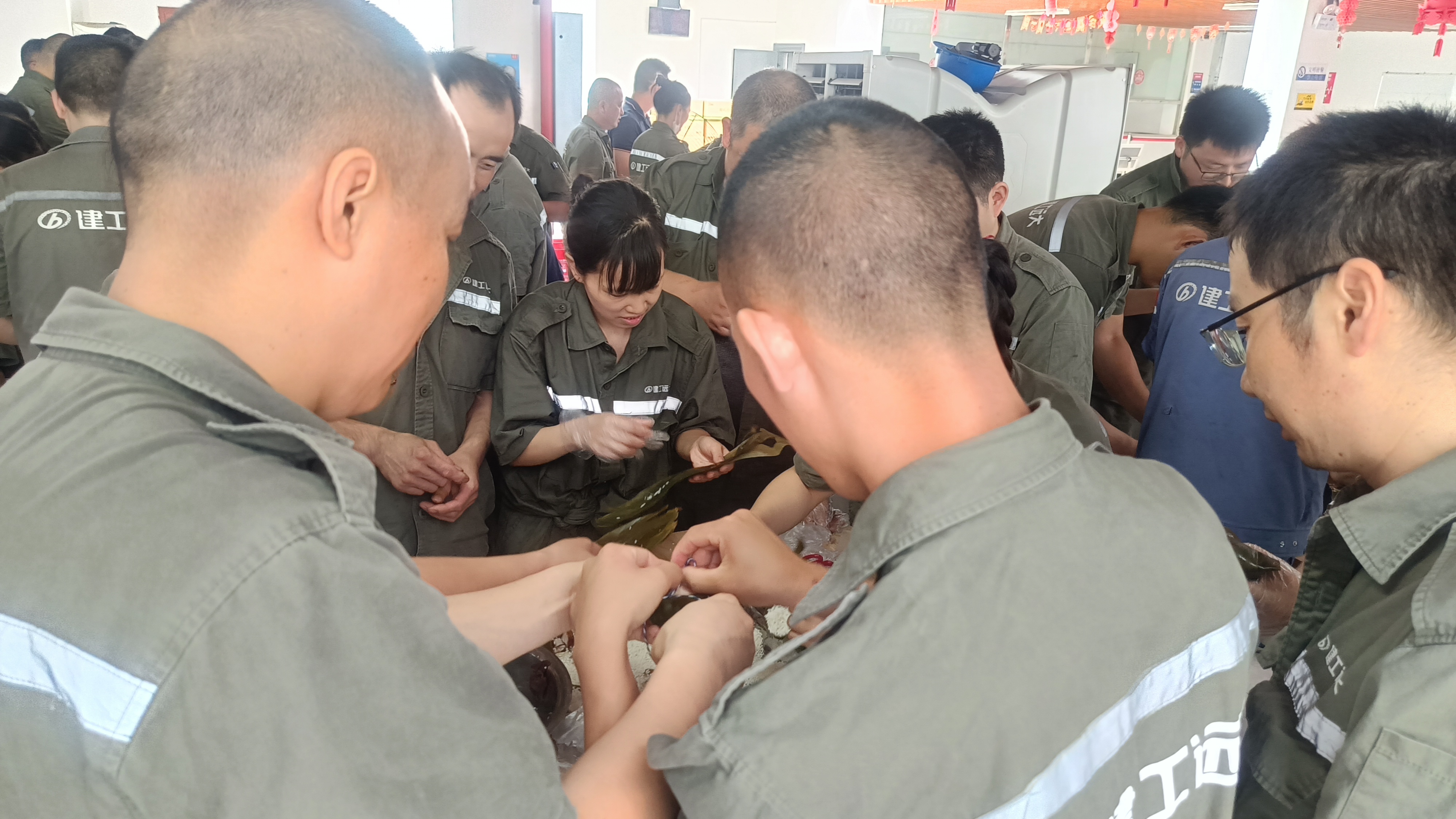 1688359255727970.jpg 1688359255727970.jpg